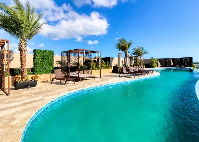 Hotel Menesse 102 At Av Coba *
