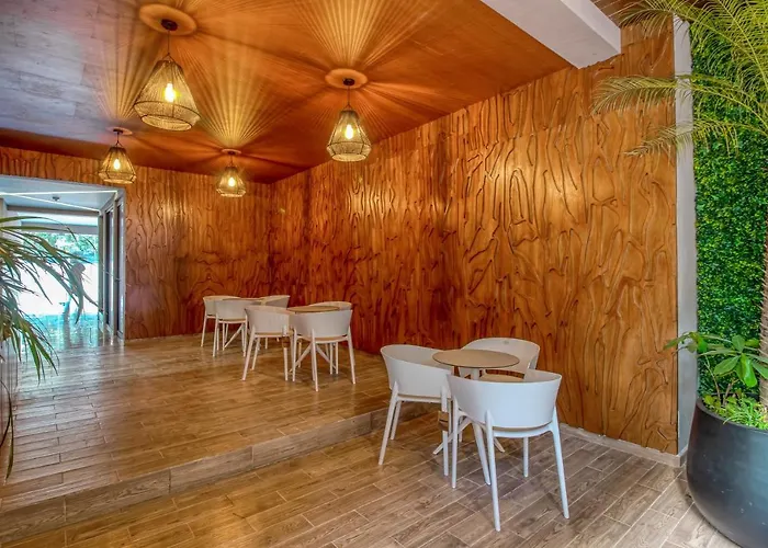 Hotel Menesse 102 At Av Coba Tulum